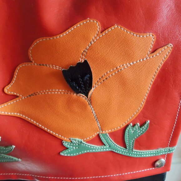 Queen Bee Creations Red & Black Poppy Vegan Messenger Bag OS - Picture 3 of 13